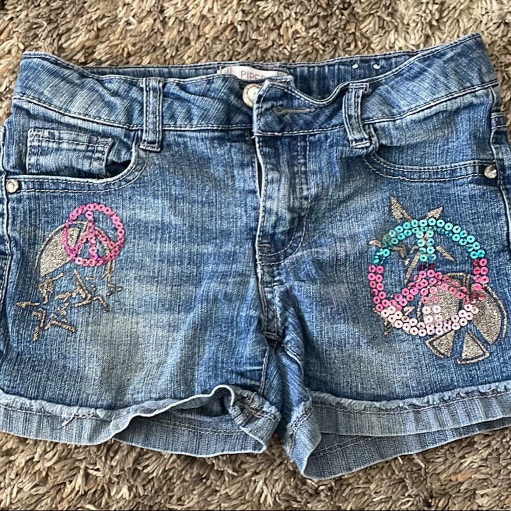Girls jean shorts.